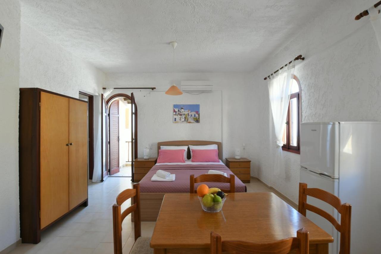 Galini Apartments Αχλιά Εξωτερικό φωτογραφία