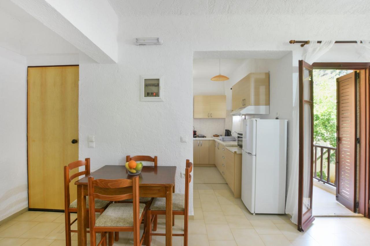 Galini Apartments Αχλιά Εξωτερικό φωτογραφία