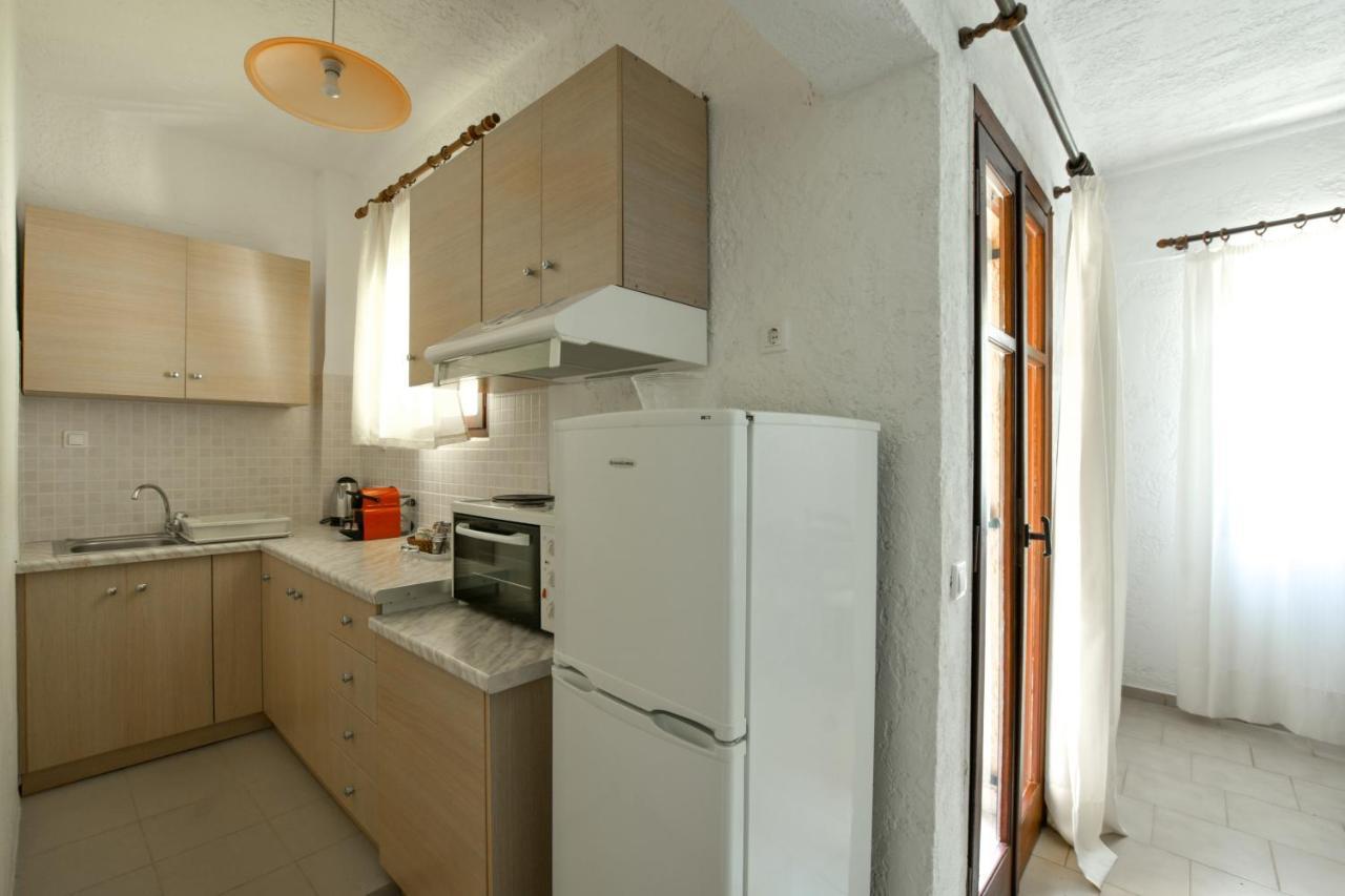 Galini Apartments Αχλιά Εξωτερικό φωτογραφία